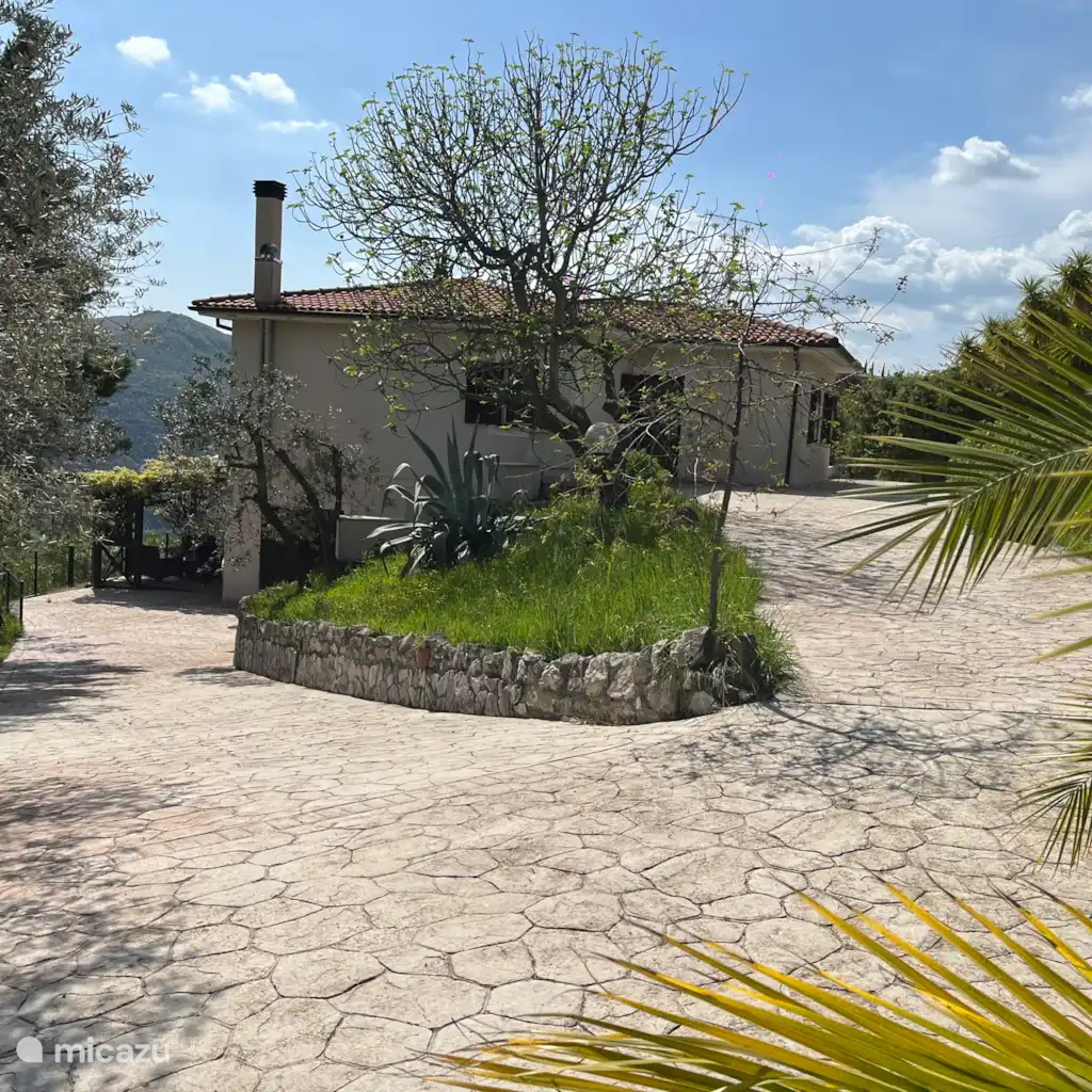 Casa Glicine