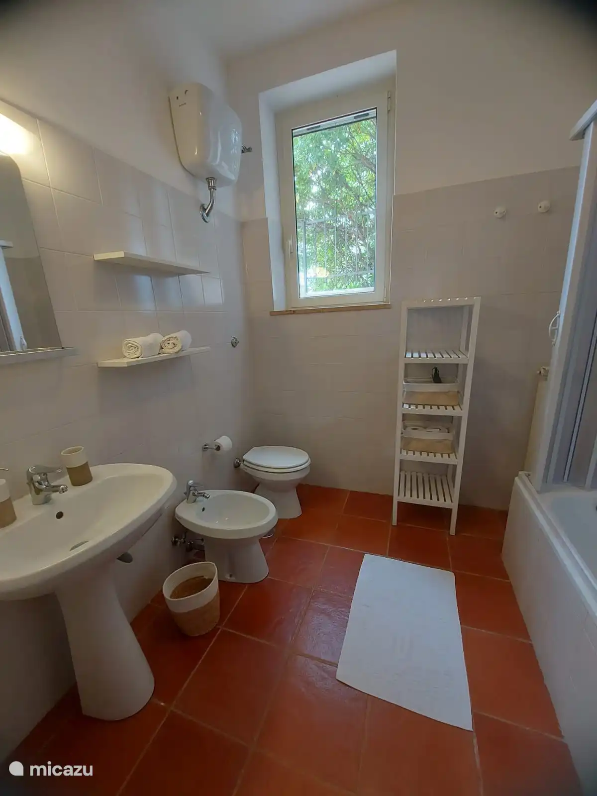 Bathroom 1 ground floor 