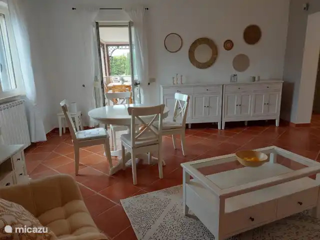 Casa Glicine | Italie, Le Latium, Castelnuovo di Farfa - maison de vacances Salon à l’étage