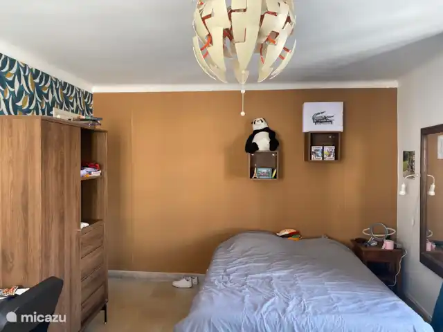 Villa Rose | France, Gard, Barjac - maison de ville chambre