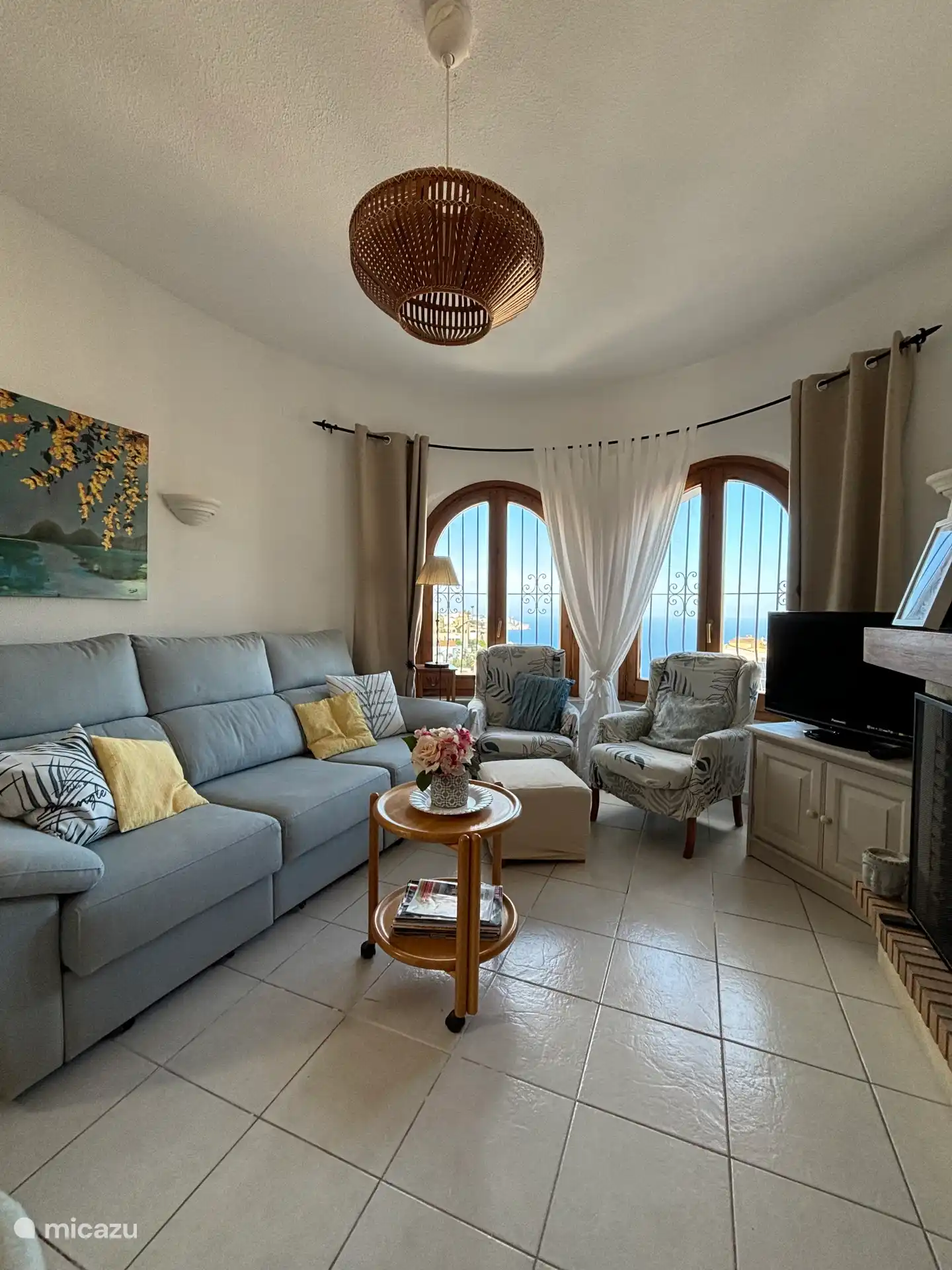 Salon avec vue sur la mer 