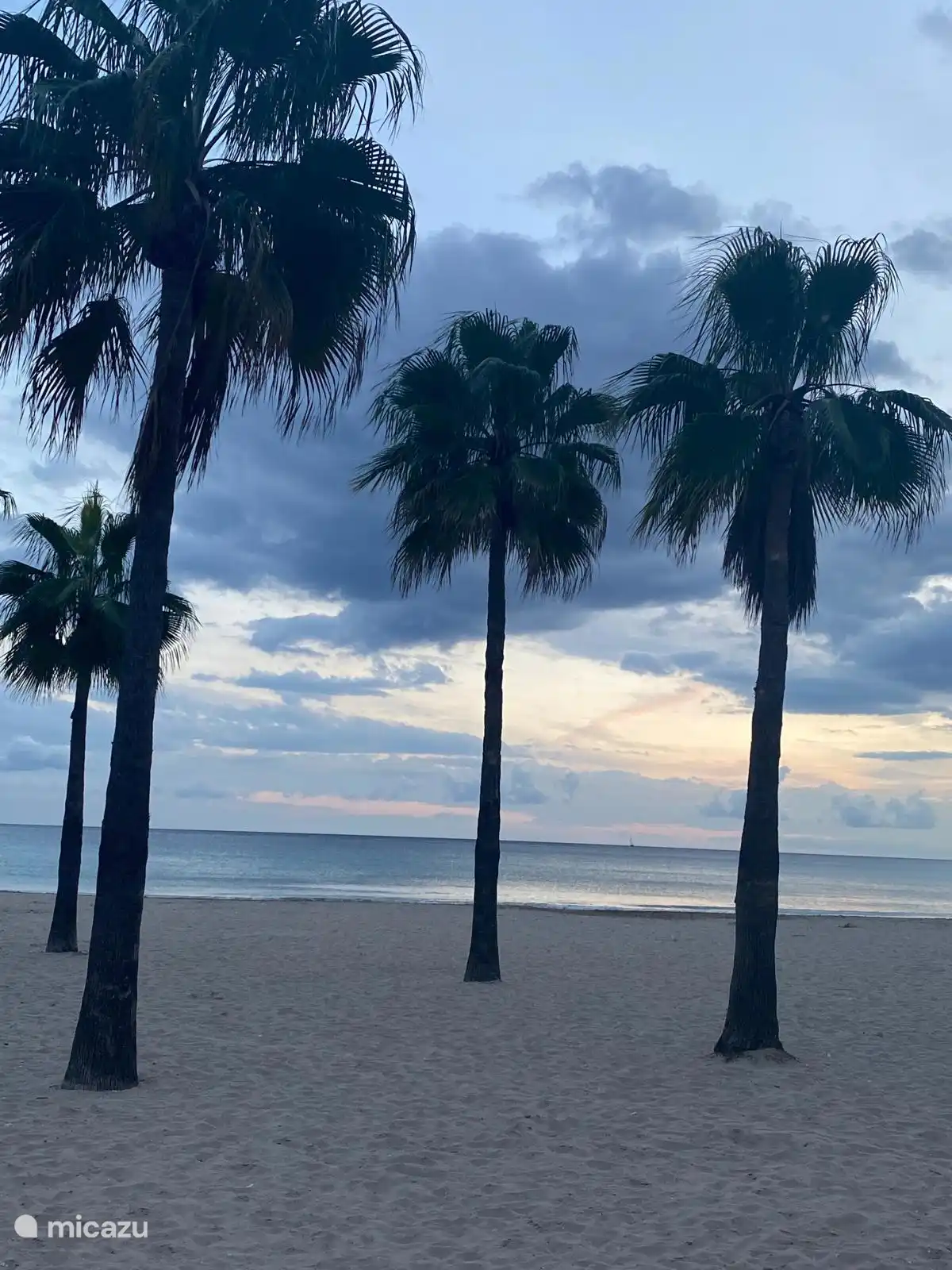 Plage de Moraira à 4 km