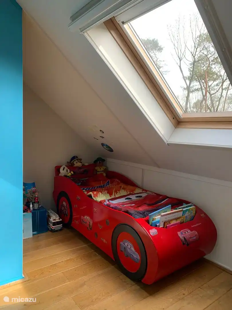 Autos Bett blaues Zimmer