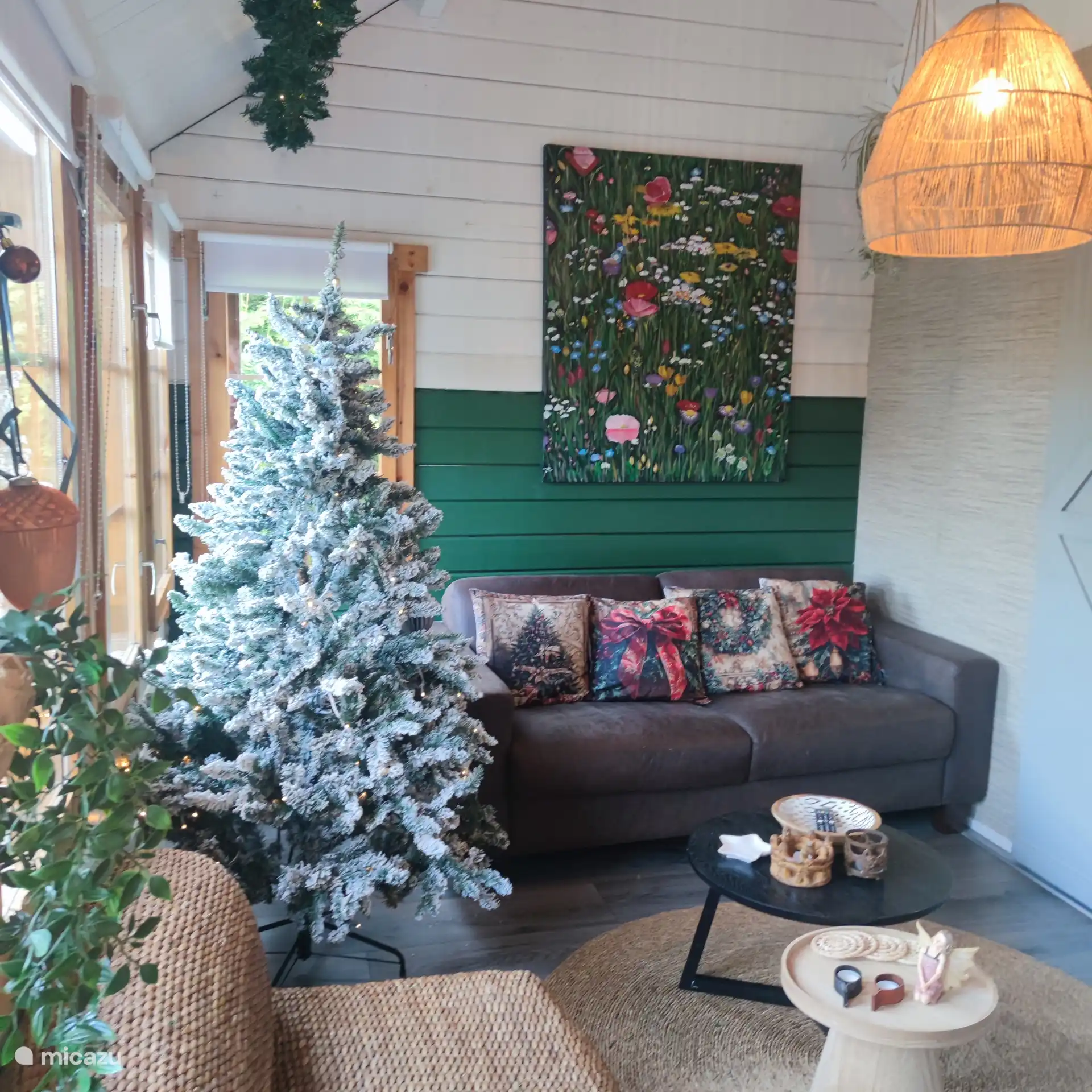 Winziges Weihnachtshaus