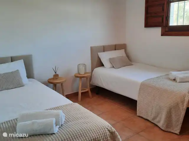 Finca La Sensa   | Espagne, Costa del Sol, Comares - maison de vacances Chambre 4 avec 2 lits simples