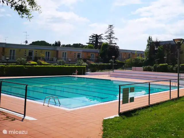 Appartement Gardazzuro | Italie, Lacs italiens , Padenghe Sul Garda - appartement Piscine olympique (1/2) sur le complexe/le terrain