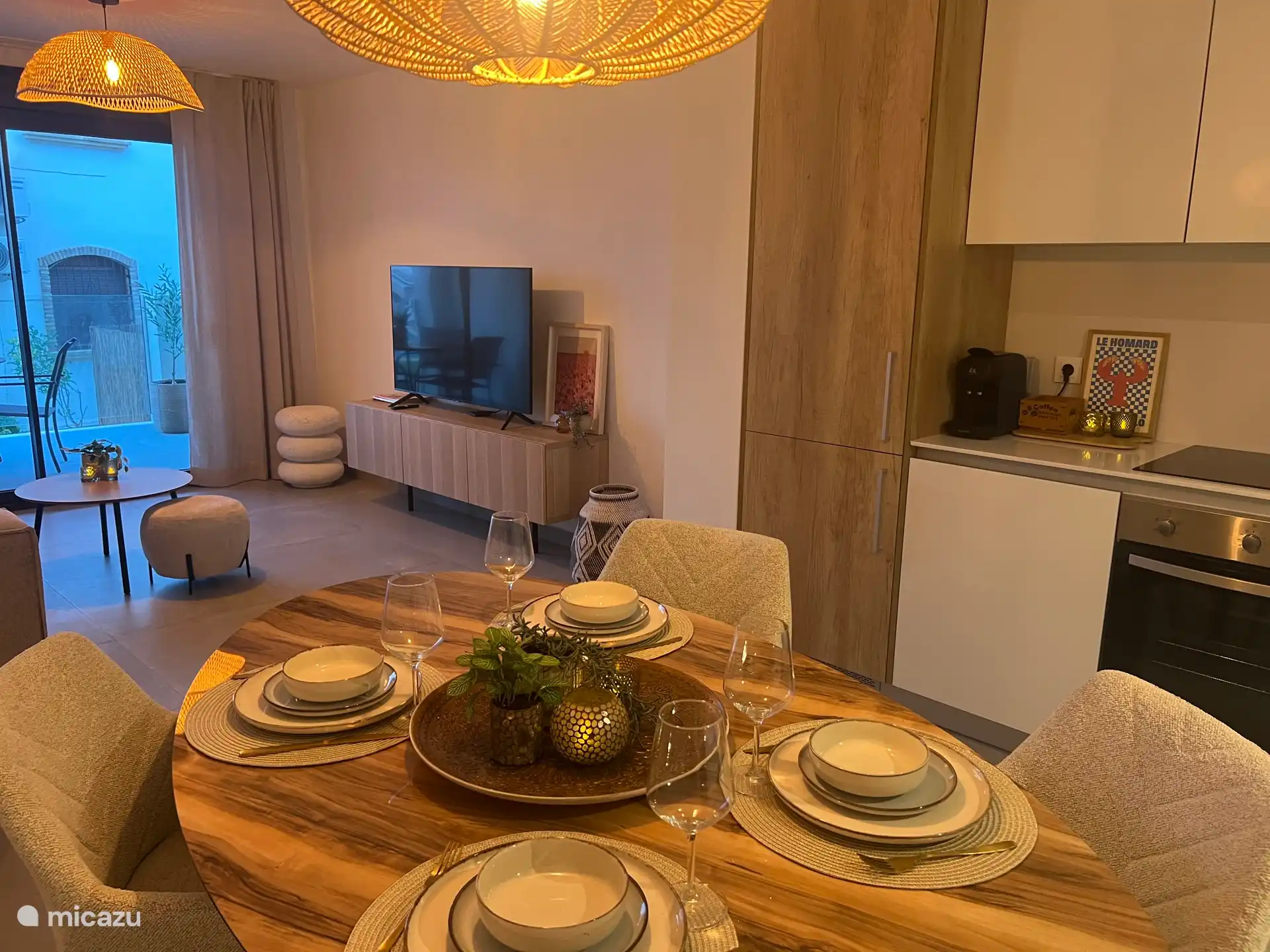 Table à manger et salon