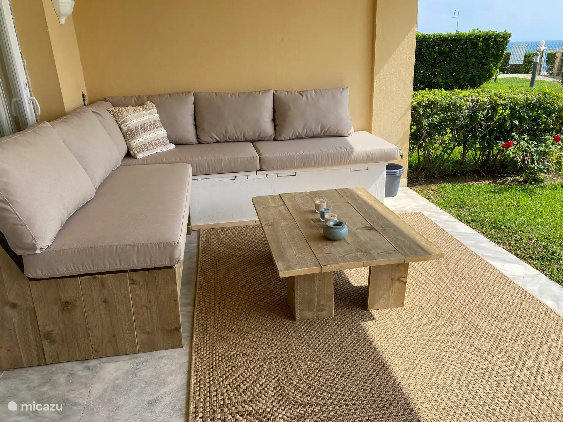 First line beach Estepona in Spain, Costa del Sol, Estepona - Apartment