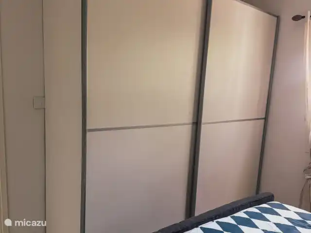 Séjour à Dushi | Curaçao, Curaçao-Centre, Willemstad - appartement Chambre 1 avec penderie