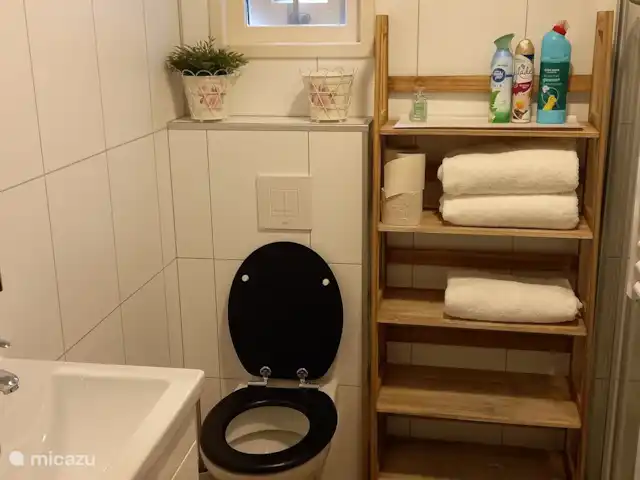 Sereno en Países Bajos, Güeldres, Hoenderloo - chalet Inodoro