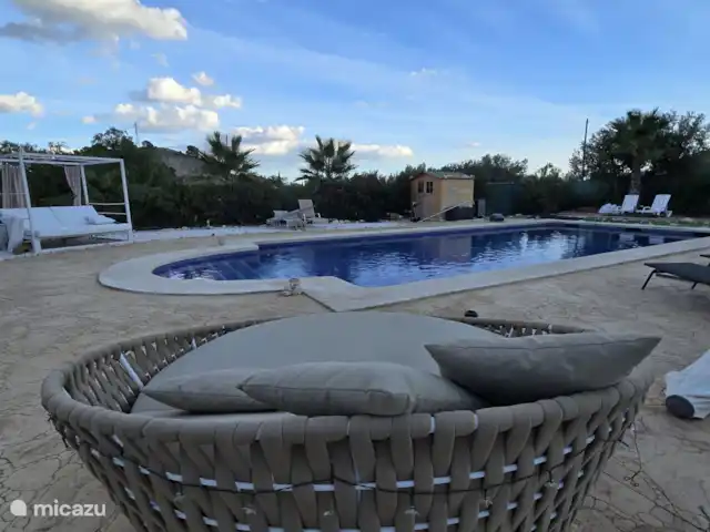Finca Rustica  en España, Valencia, Jijona - finca piscina
