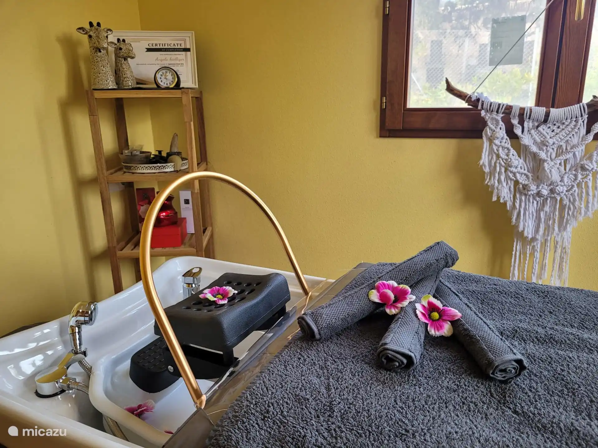 CCspa, Haarbehandlung vor Ort möglich 