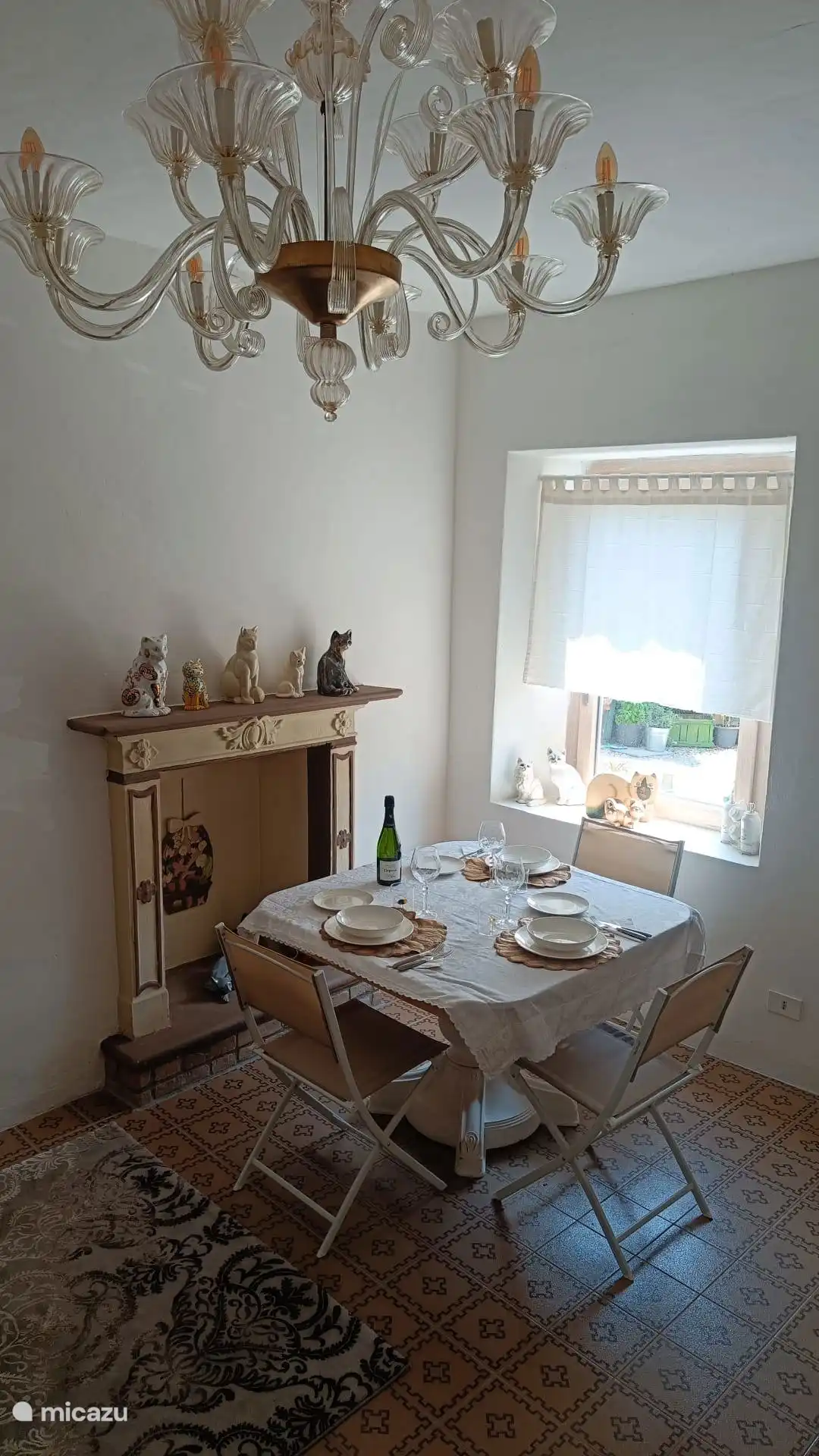 ESSZIMMER IM WOHNZIMMER