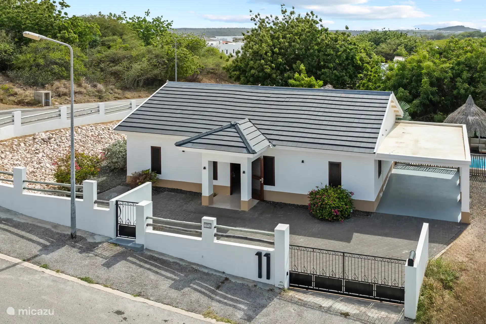 Sol, piscina y confort te esperan en Villa Troupial