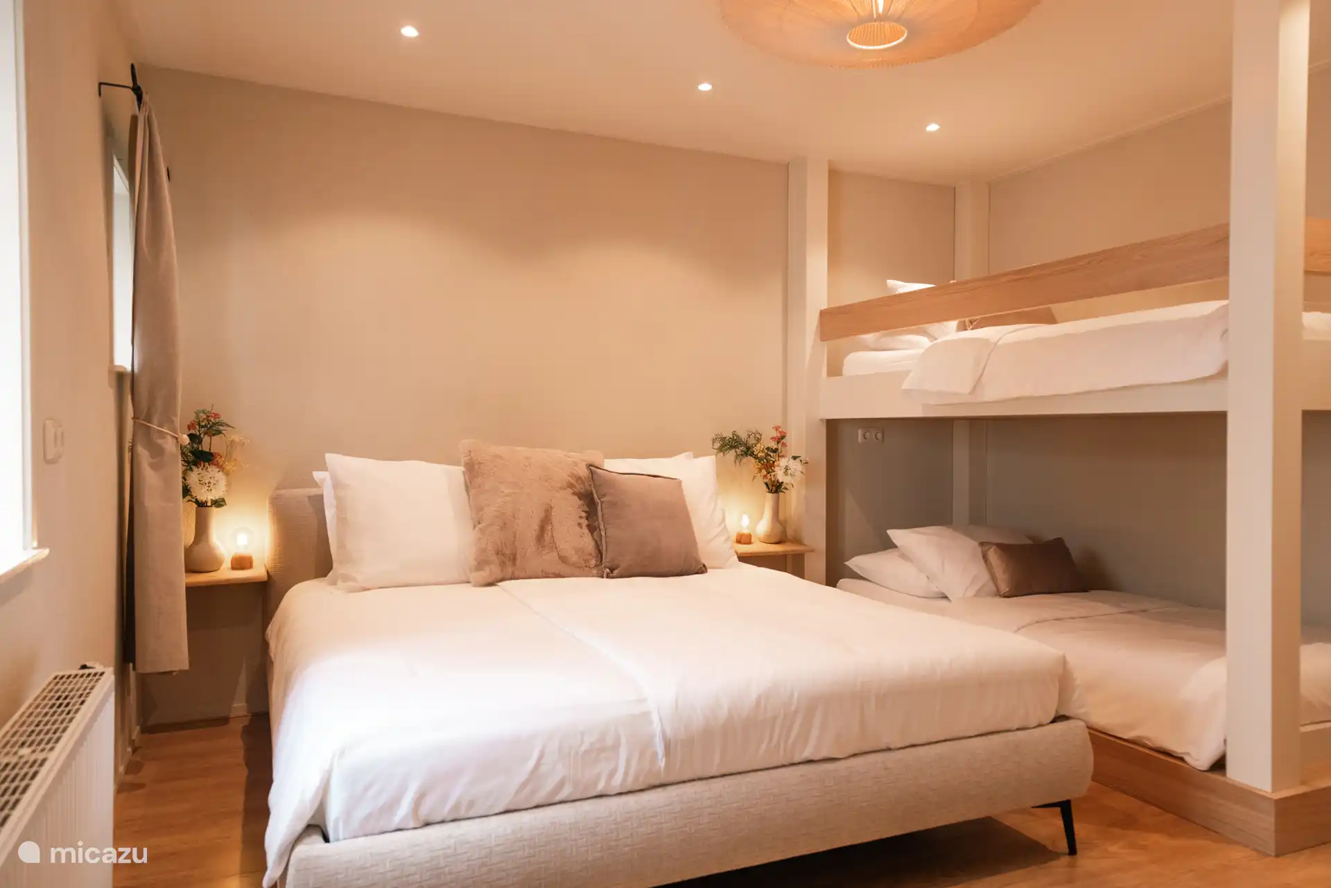 A 4Pers. Schlafzimmer. 