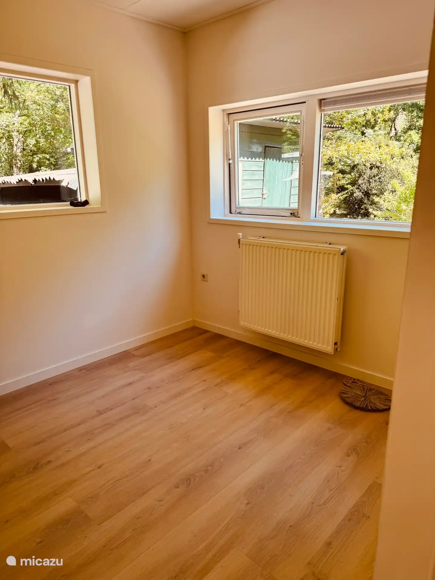 Das zweite Schlafzimmer wird noch möbliert