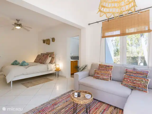 Casa Caramelo en España, Costa Blanca, Jávea - casa vacacional Dormitorio con sofá