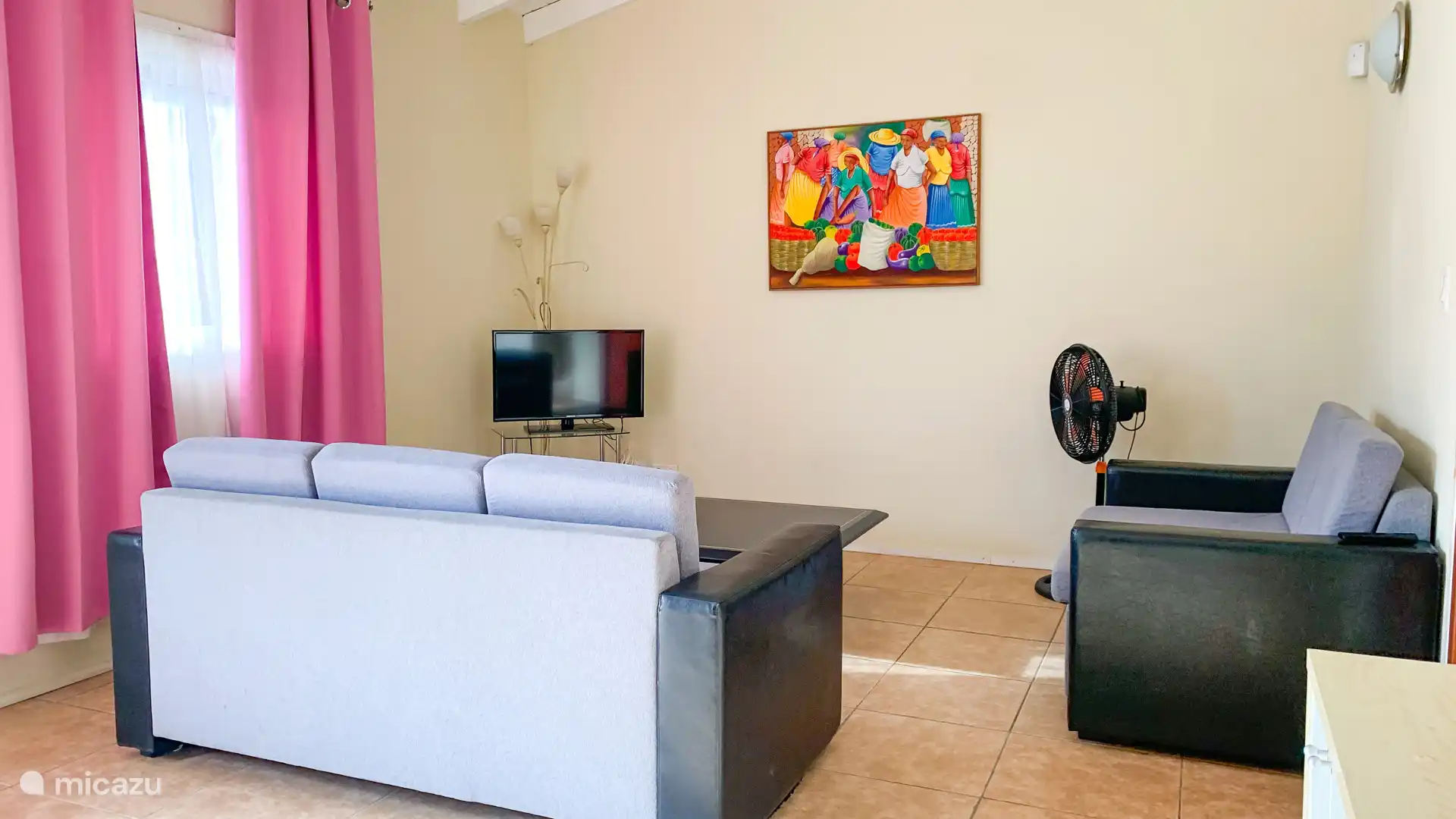 Living room, Flat screen TV, Fan, Amazon Firestick with Netflix, Youtube, Hulu, Disney+ etc, 