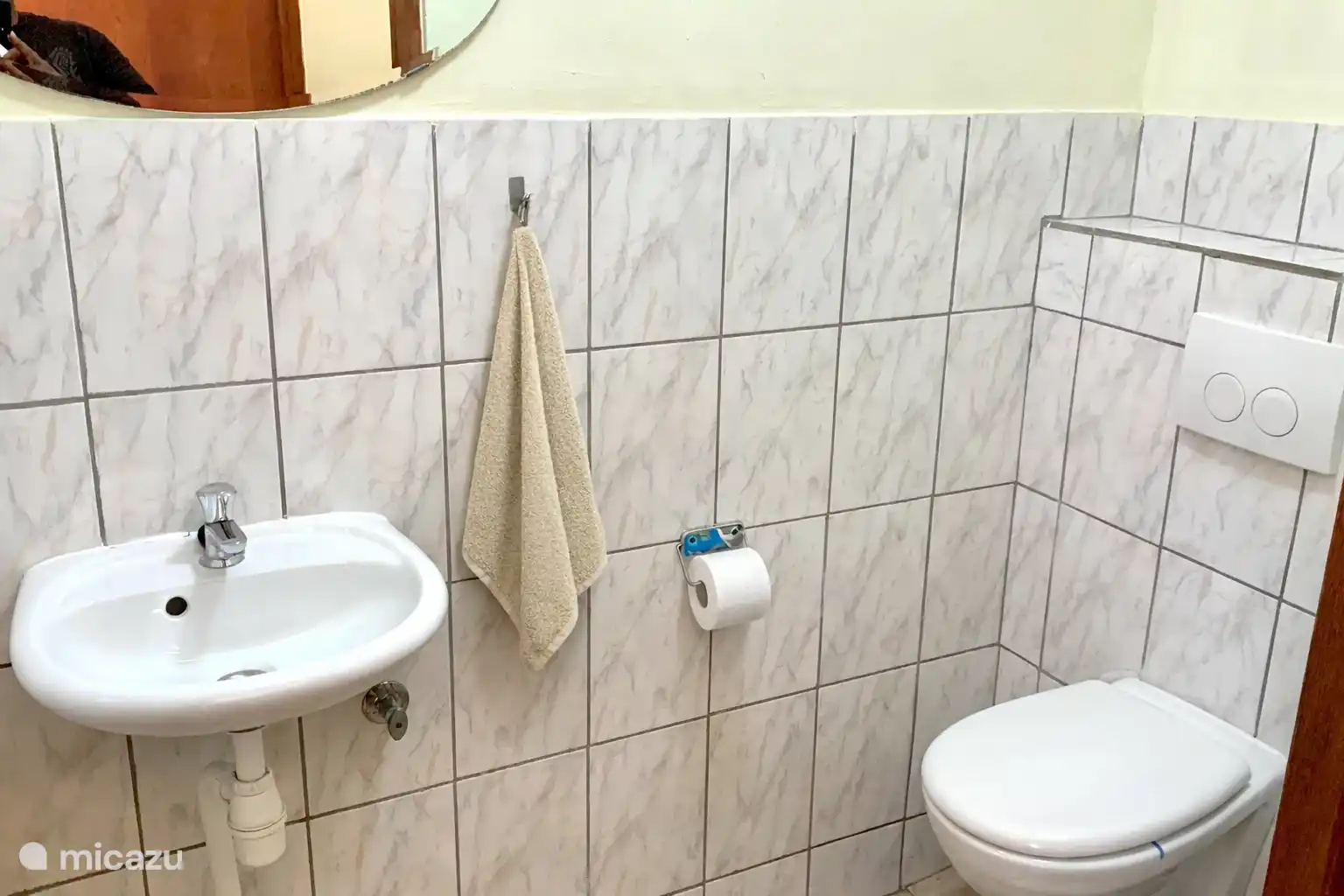 Half bathroom