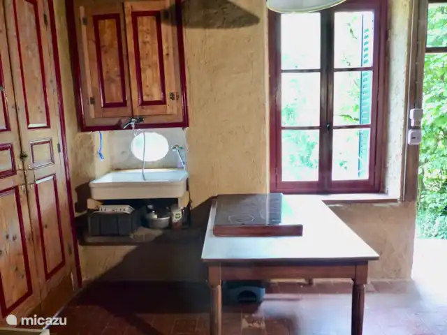 Location de Vacances France, Saône-et-Loire, Anost, gîte / cottage - Gîte Crampion La cuisine