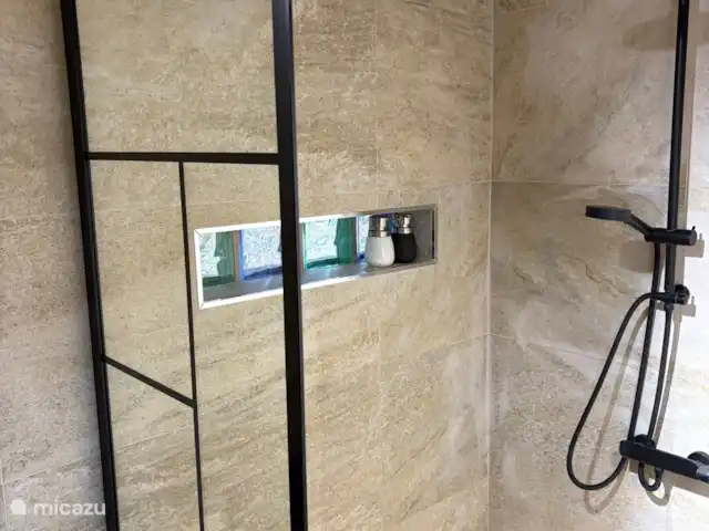 Casa de Paulo | Portugal, Algarve, Olhão - finca Douche à l’italienne avec écran en verre