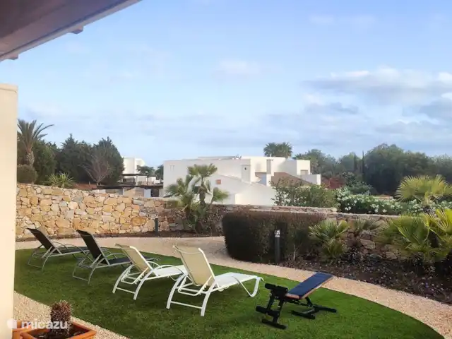 Jacaranda huren in Spanje, Costa Blanca, San Miguel de Salinas - villa Tuin en panoramisch uitzicht