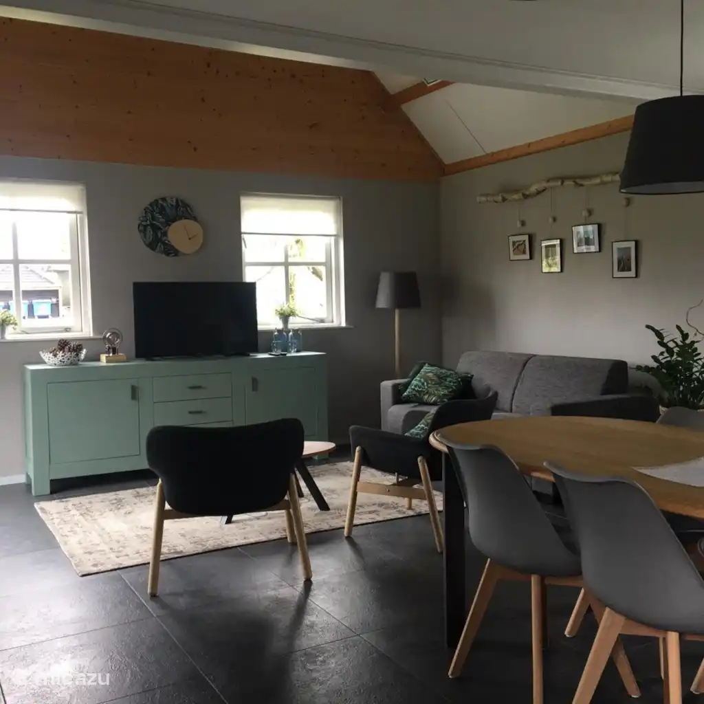 't Schouws Uusje