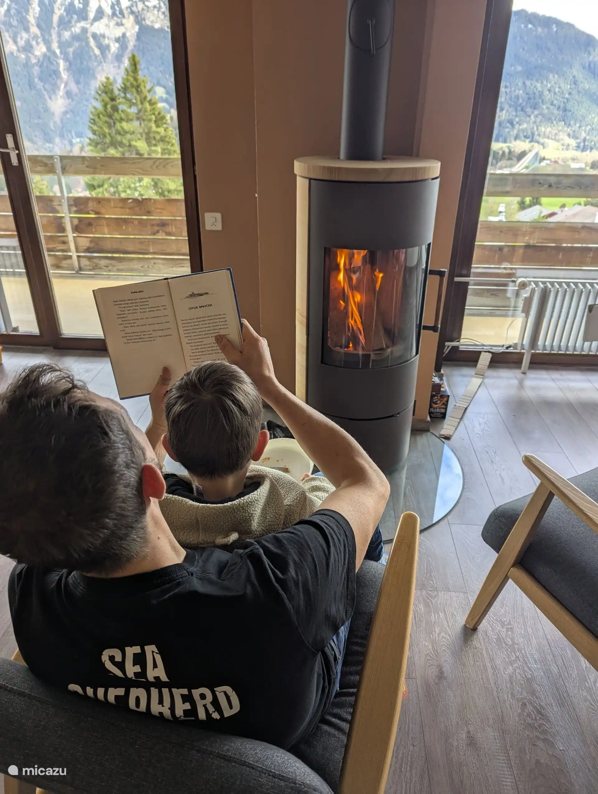 Our fireplace is so lovely during the cold days. Especially with a good book. 