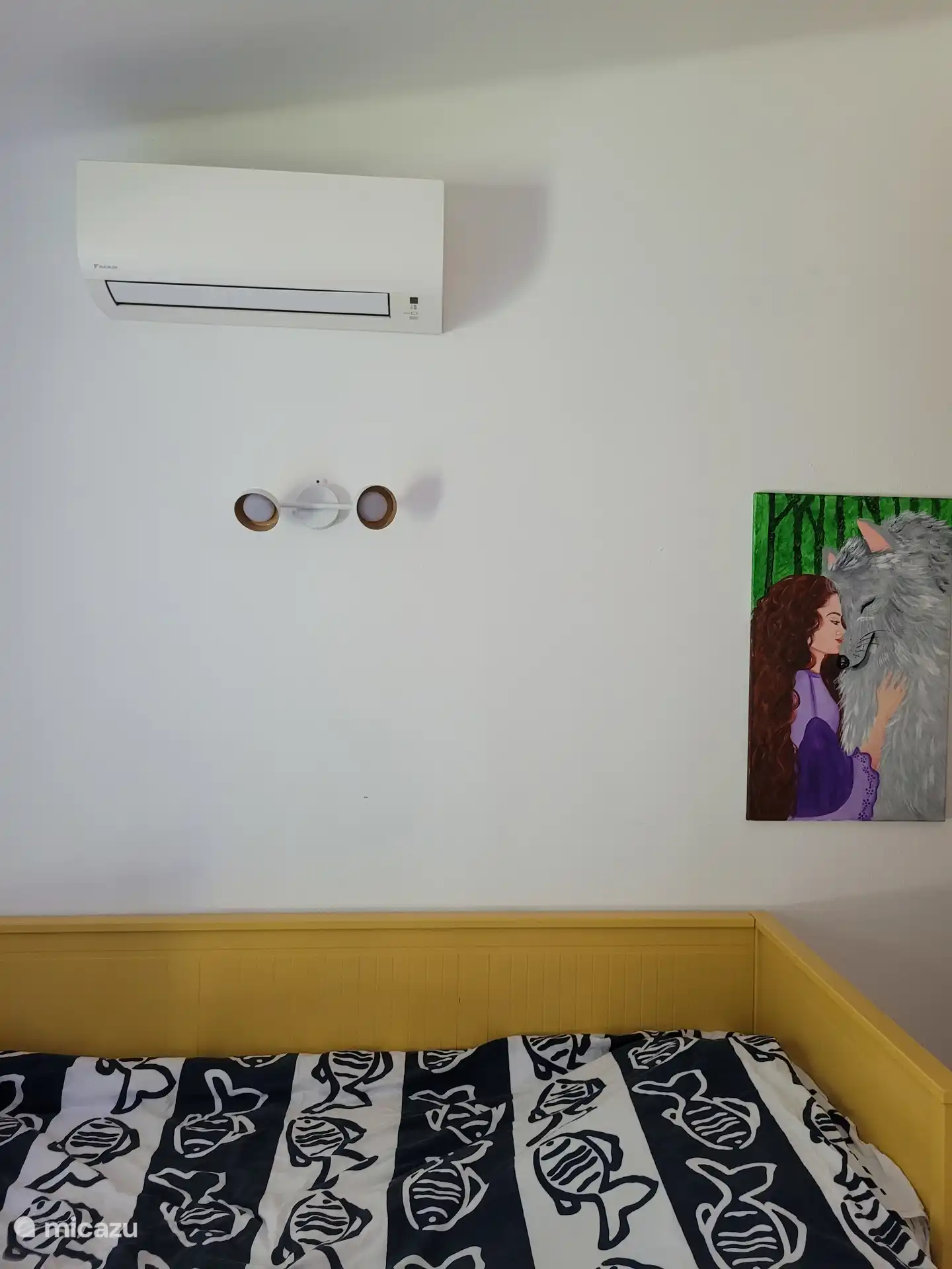 Zweites Schlafzimmer Das Bett kann von ein oder zwei Personen benutzt werden (Ikea Hemnes)