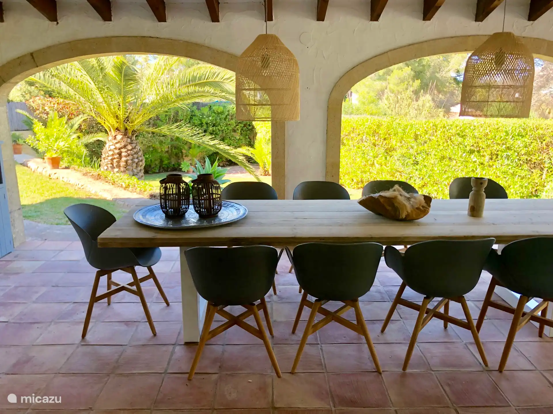 Dining table Maya, outdoor kitchen