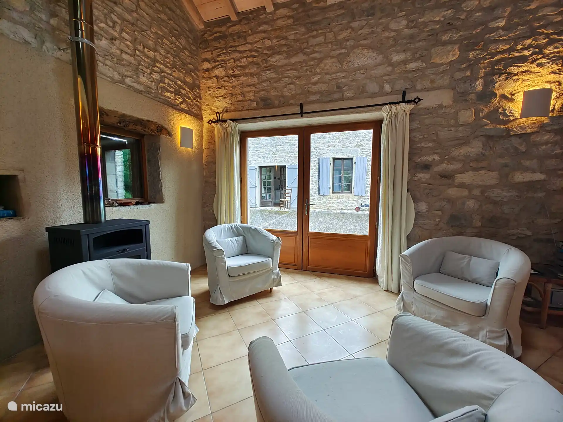 Wohnzimmer in der Hütte