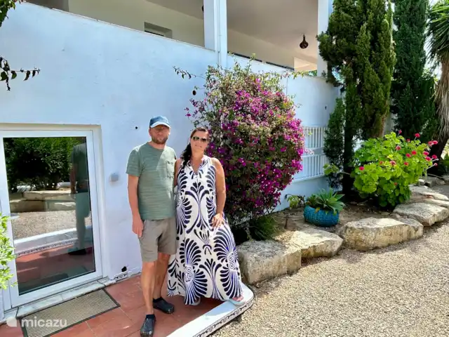‘Connosco’ pool-studio Romenco huren in Portugal, Algarve, São Bartolomeu De Messines - studio Wij, Bryan & Sabine heten je van harte welkom op ons Boutique Resort Connosco!