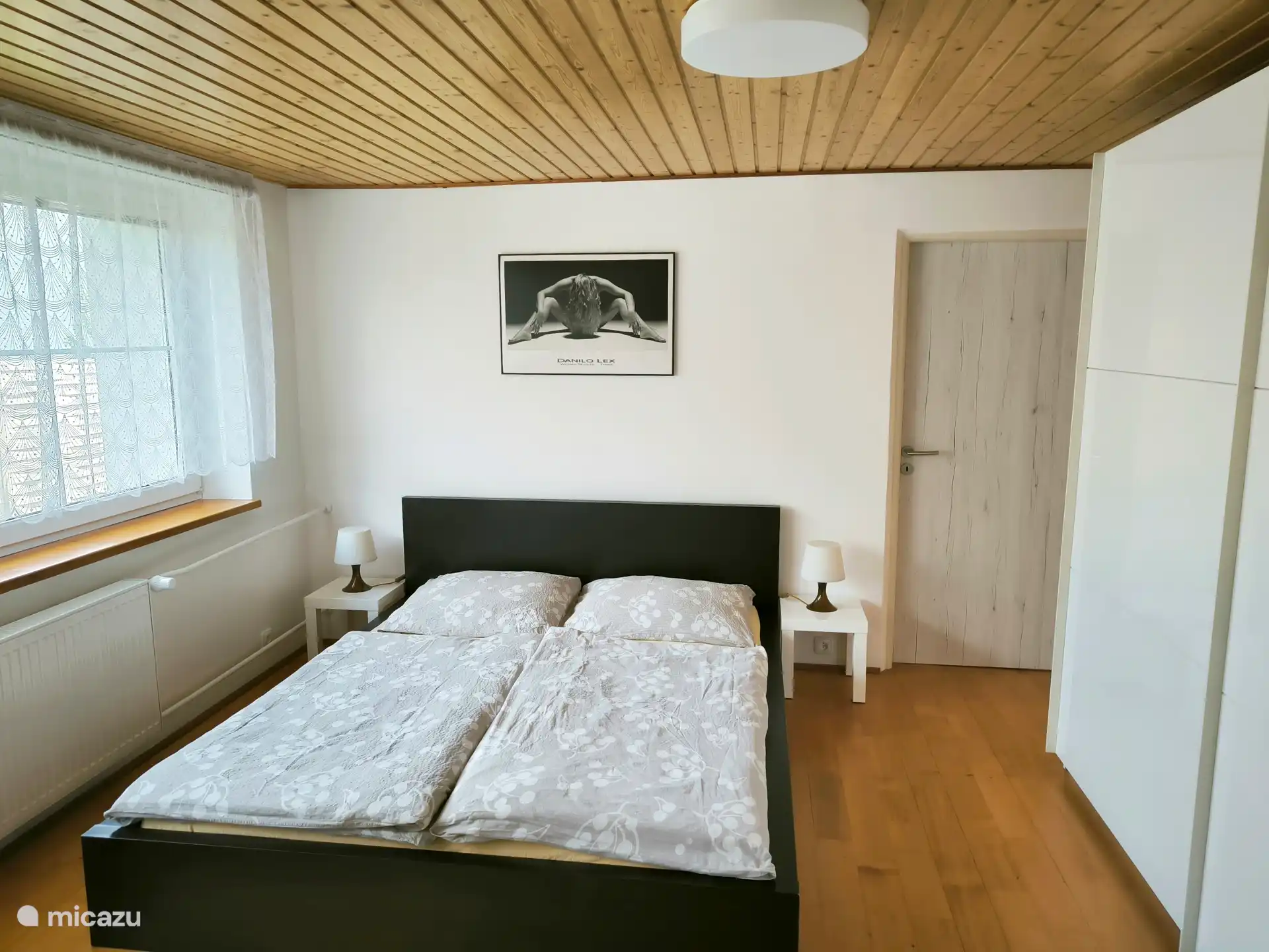 Schlafzimmer 2