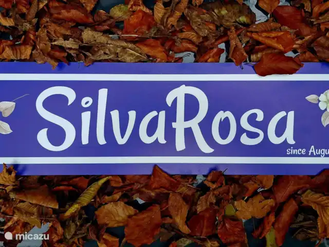Location de Vacances Belgique, Ardennes, Durbuy, chalet - SilvaRosa Durbuy « Silva » est forêt en latin et « Rosa » rose, qui complète le nom SilvaRosa