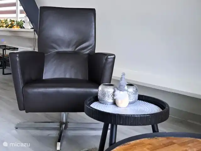 Location de Vacances Belgique, Ardennes, Durbuy, chalet - SilvaRosa Durbuy Ravissant fauteuil pivotant