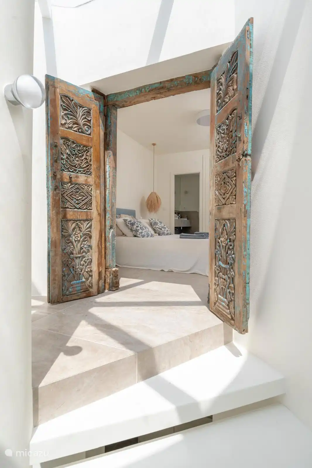 Master Bedroom Entrance