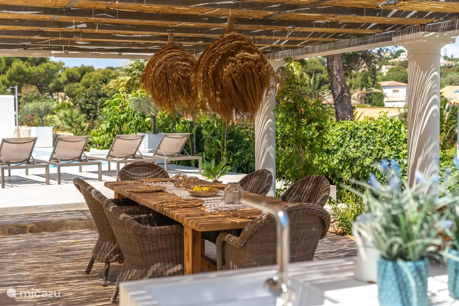 Outdoor Dining Area