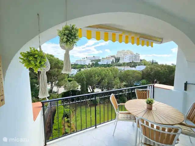 Miraflores Monte B en España, Costa del Sol, Mijas Costa - apartamento balcón