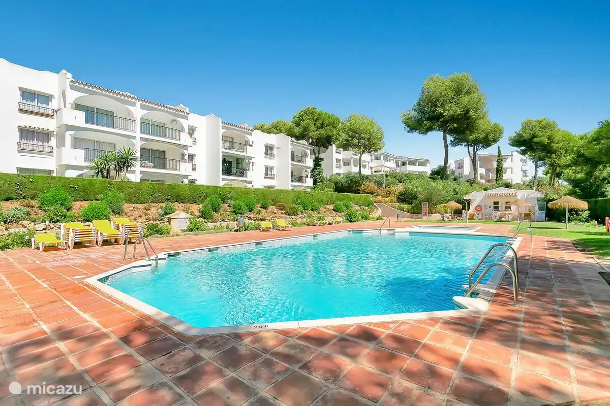 deuxième bassin jusqu’à 2m de profondeur