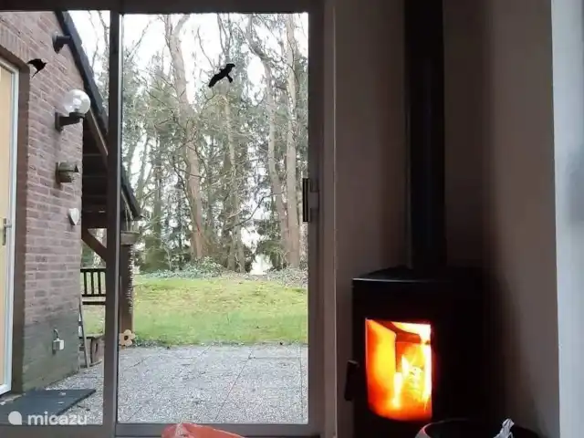 Coeur de fleur de chalet | Pays-Bas, Gueldre, Zelhem - maison de vacances Les jours les plus froids, le poêle à bois est allumé. Vous pouvez acheter du bois à la réception