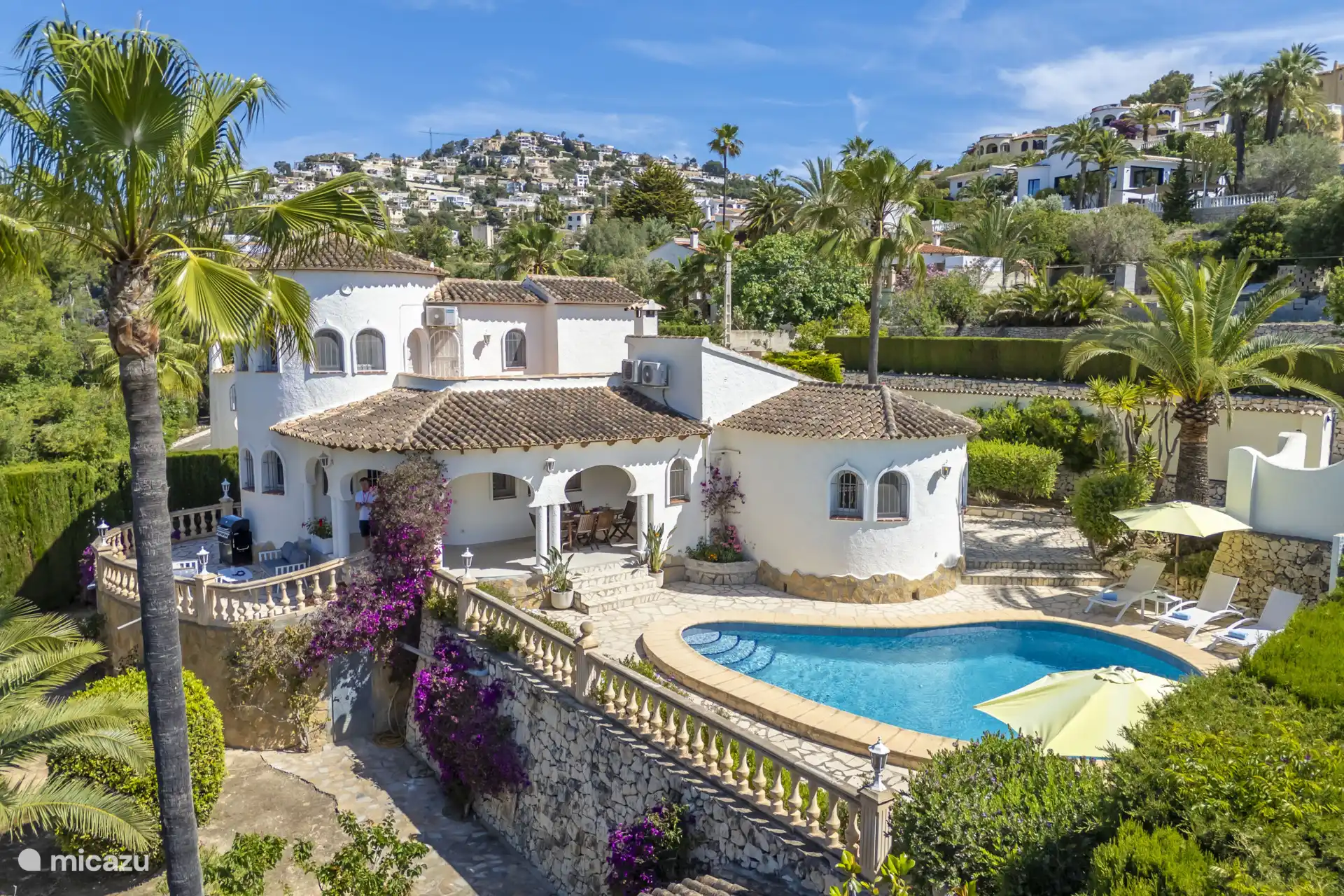 Los niños pueden jugar de forma segura, mientras usted se relaja.