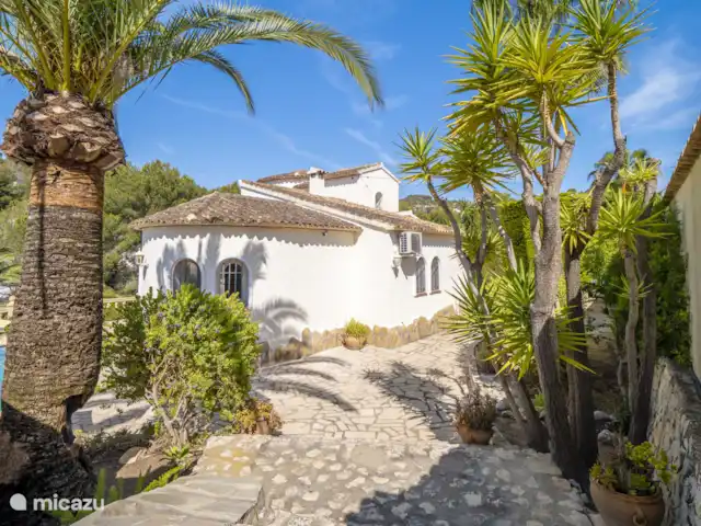 Villa Florencia  | Espagne, Costa Blanca, Benissa - villa Espace pour une voiture sur l’allée fermée, directement à la villa.
