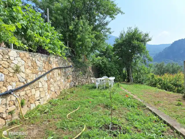 Ca' Armando en Liguria en Italia, Liguria, Erli - casa vacacional Giardino