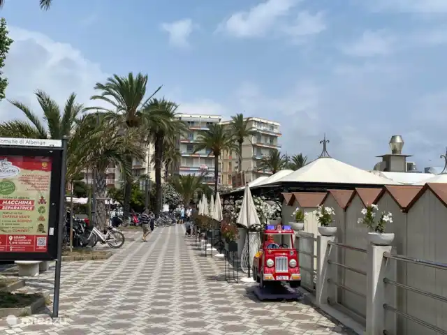 Ca' Armando en Liguria en Italia, Liguria, Erli - casa vacacional Albenga lungomare