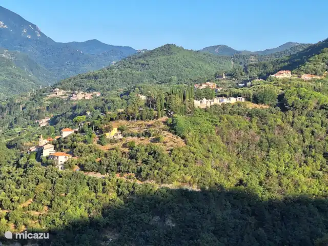 Ca' Armando en Liguria en Italia, Liguria, Erli - casa vacacional Vista Erli