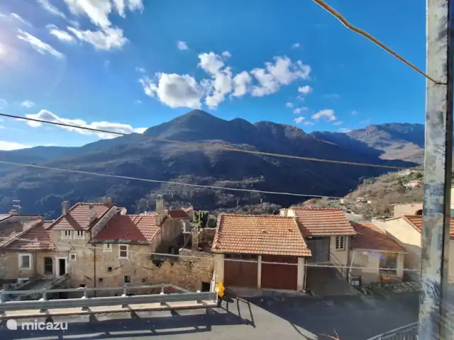 Ca' Armando en Liguria en Italia, Liguria, Erli - casa vacacional Fachada de terrazo
