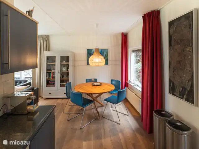 DormyHouse | Pays-Bas, Drenthe, Wateren - maison de vacances La table à manger de la cuisine.