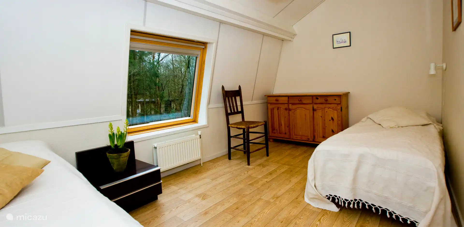 Schlafzimmer 3 mit 2 Einzelbetten