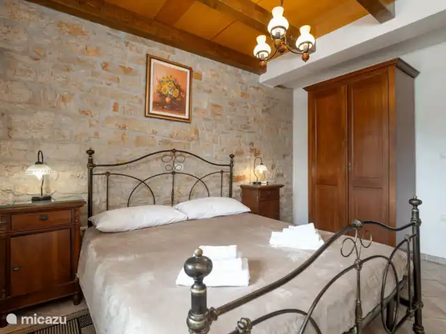 Villa Kristijan en Croacia, Istria, Zminj - villa dormitorio