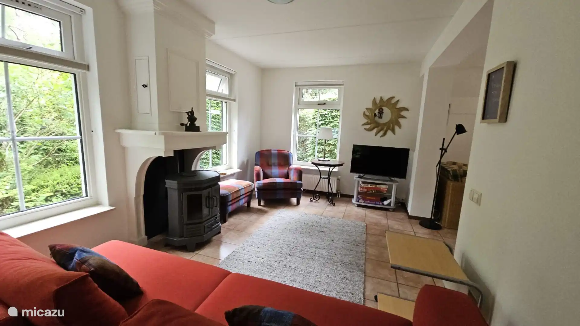 Voorkamer vanuit de zijkant bezien. 